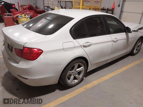 2014 BMW 3 Series 320i with VIN WBA3B1G57ENS79355, listed as a IAAI auction lot 41620998 with 97,362 mi miles. Bid and sale history available at carsss.com. Image 4.