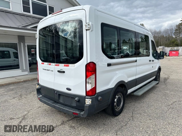 2017 Ford Transit XL с VIN 1FDZX2CM3HKA03113, выставлен на аукционе Copart как лот 51824525 с пробегом 286 987 миль миль и Чистый • Clean title. История ставок и продаж доступна на DreamBid. Изображение 4.