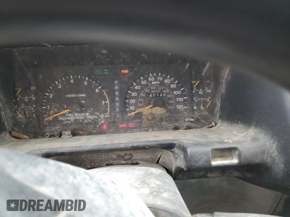 1996 Isuzu Trooper z VIN JACDJ58V4T7912846, wystawiony jako Copart lot #43277785 z przebiegiem 140 148 mil mil oraz Szkoda całkowita • Salvage title. Historia ofert i sprzedaży dostępna na DreamBid. Obrazek 9.