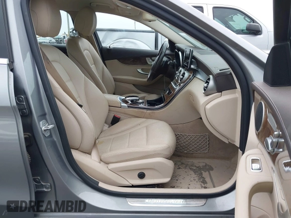 2016 Mercedes-Benz C 300 Luxury with VIN 55SWF4KB7GU144072, listed as a IAAI auction lot 41869044 with 60,208 mi miles and . Bid and sale history available at carsss.com. Image 5.