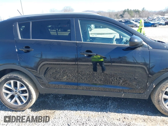 2016 Kia Sportage LX with VIN KNDPB3ACXG7825886, listed as a IAAI auction lot 41454209 with 167,778 mi miles. Bid and sale history available at carsss.com. Image 14.