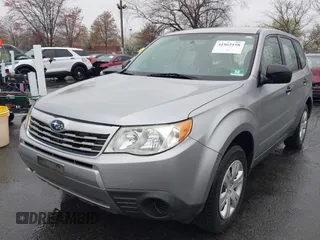 2010 Subaru Forester 2.5X with VIN JF2SH6AC8AH746620, listed as a IAAI auction lot 41965198 with 133,887 mi miles. Bid and sale history available at carsss.com. Image 2.