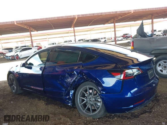 2023 Tesla Model 3 z VIN 5YJ3E1EA2PF557011, wystawiony jako IAAI lot #42347980 z przebiegiem 15 358 mil mil oraz . Historia ofert i sprzedaży dostępna na DreamBid. Obrazek 6.