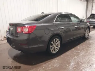 2013 Chevrolet Malibu LTZ with VIN 1G11H5SA0DF288078, listed as a IAAI auction lot 41441128 with 92,318 mi miles. Bid and sale history available at carsss.com. Image 4.