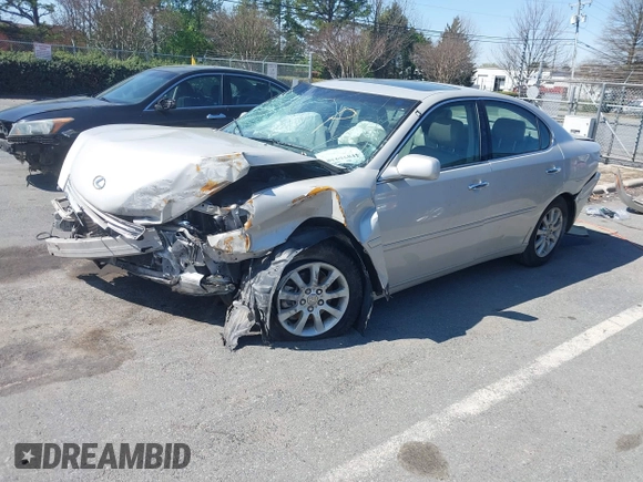2003 Lexus ES 300 with VIN JTHBF30G530134530, listed as a IAAI auction lot 41875938 with 233,424 mi miles. Bid and sale history available at carsss.com. Image 17.
