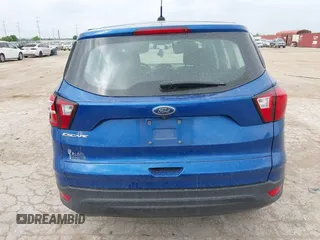 2019 Ford Escape S с VIN 1FMCU0F78KUB26300, выставлен на аукционе IAAI как лот 42149726 с пробегом 102 579 миль миль и . История ставок и продаж доступна на DreamBid. Изображение 16.