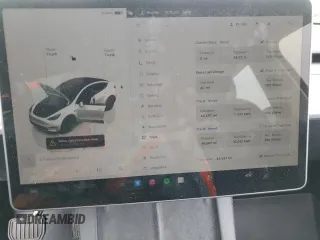 2022 Tesla Model Y Long Range z VIN 7SAYGDEE3NF481660, wystawiony jako Copart lot #54398215 z przebiegiem 48 587 mil mil oraz Szkoda całkowita • Salvage title. Historia ofert i sprzedaży dostępna na DreamBid. Obrazek 9.