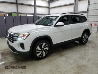 2025 Volkswagen Atlas SE z VIN 1V2HR2CA8SC502389, wystawiony jako Copart lot #51980025 z przebiegiem 10 753 mil mil oraz Czysty tytuł • Clean title. Historia ofert i sprzedaży dostępna na DreamBid. Obrazek 1.