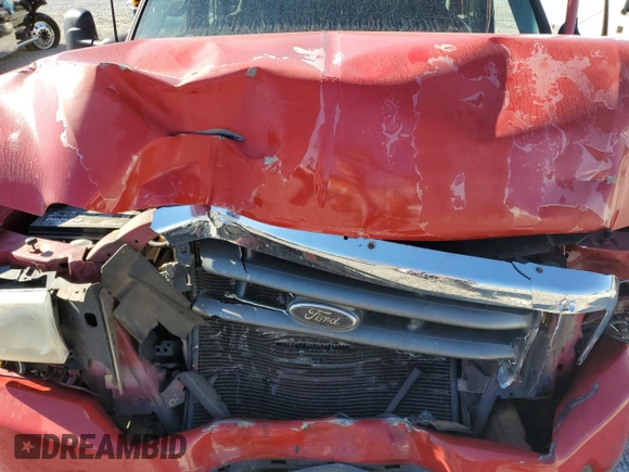 2002 Ford F-350 XL with VIN 1FTSW30S32EB72636, listed as a Copart auction lot 75028534 with 333,313 mi miles and Salvage Title. Bid and sale history available at DreamBid. Image 7.