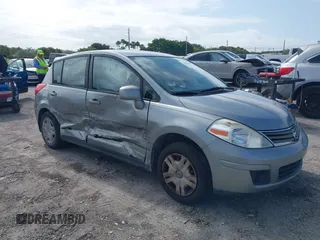 2011 Nissan Versa 1.8 SL with VIN 3N1BC1CP3BL402120, listed as a IAAI auction lot 42006620 with 147,023 mi miles. Bid and sale history available at carsss.com. Image 1.