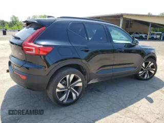 2024 Volvo XC40 Plus Dark Theme with VIN YV4L12UL0R2206363, listed as a Copart auction lot 58805295 with 4,482 mi miles and Salvage title. Bid and sale history available at DreamBid. Image 3.