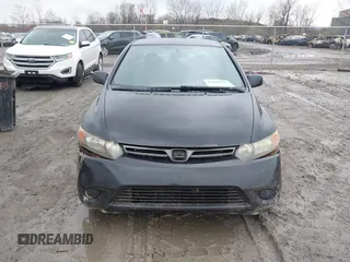 2008 Honda Civic Cpe LX with VIN 2HGFG11668H550200, listed as a IAAI auction lot 42009260 with 179,896 mi miles. Bid and sale history available at carsss.com. Image 12.