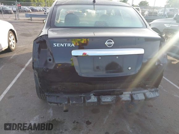 2010 Nissan Sentra 2.0 z VIN 3N1AB6AP1AL698798, wystawiony jako IAAI lot #42188907 z przebiegiem 162 115 mil mil oraz . Historia ofert i sprzedaży dostępna na DreamBid. Obrazek 6.