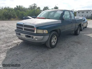 1996 Dodge Ram 1500 with VIN 3B7HC13Z3TG143986, listed as a IAAI auction lot 40826804 with 31,859 mi miles. Bid and sale history available at carsss.com. Image 2.