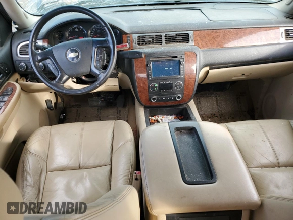 2007 Chevrolet Silverado 1500 LTZ with VIN 2GCEK13M271627642, listed as a Copart auction lot 43460305 with 131,486 mi miles and Salvage Title. Bid and sale history available at carsss.com. Image 8.