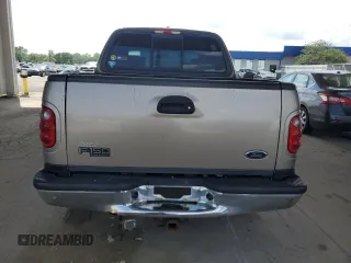 2001 Ford F-150 XLT with VIN 1FTRW07L11KB49920, listed as a Copart auction lot 62122775 with 227,175 mi miles and Salvage title. Bid and sale history available at DreamBid. Image 6.