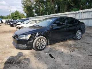 2012 Volkswagen Jetta SE with VIN 3VWDX7AJ0CM314940, listed as a Copart auction lot 61930085 with 221,356 mi miles and Salvage title. Bid and sale history available at DreamBid. Image 1.
