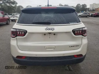 2018 Jeep Compass Limited z VIN 3C4NJCCB3JT338482, wystawiony jako Copart lot #49899105 z przebiegiem 122 386 mil mil oraz Szkoda całkowita • Salvage title. Historia ofert i sprzedaży dostępna na DreamBid. Obrazek 6.