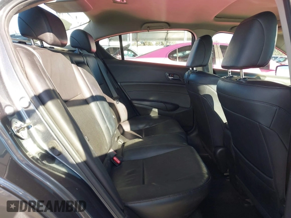2013 Acura ILX Hybrid Technology z VIN 19VDE3F71DE300659, wystawiony jako IAAI lot #41754346 z przebiegiem 84 061 mil mil oraz . Historia ofert i sprzedaży dostępna na DreamBid. Obrazek 8.