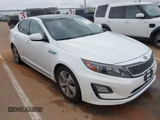 2015 Kia Optima EX z VIN KNAGN4AD2F5085246, wystawiony jako IAAI lot #42570021 z przebiegiem 131 785 mil mil oraz . Historia ofert i sprzedaży dostępna na DreamBid. Obrazek 1.