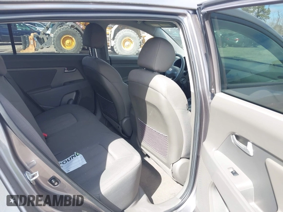 2011 Kia Sportage LX with VIN KNDPB3A21B7140790, listed as a IAAI auction lot 41995888 with 77,678 mi miles and . Bid and sale history available at carsss.com. Image 8.