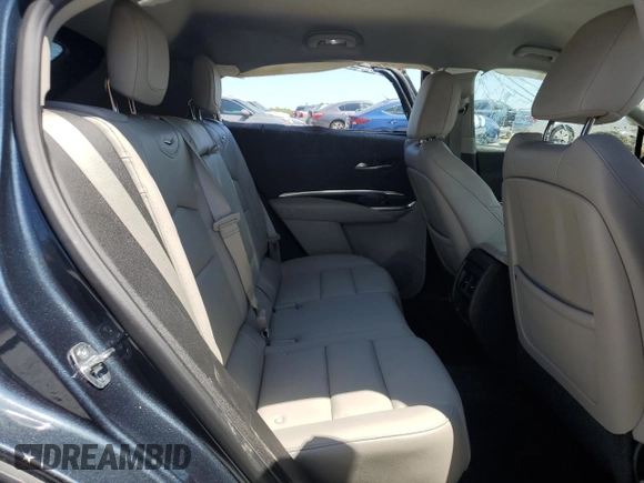 2019 Cadillac XT4 FWD Luxury z VIN 1GYAZAR44KF155215, wystawiony jako Copart lot #52931315 z przebiegiem 78 502 mil mil oraz Szkoda całkowita • Salvage title. Historia ofert i sprzedaży dostępna na DreamBid. Obrazek 11.