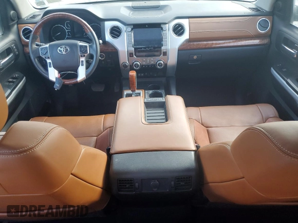 2021 Toyota Tundra Platinum z VIN 5TFAY5F10MX035676, wystawiony jako Copart lot #73296214 z przebiegiem Nie podano mil oraz Szkoda całkowita • Salvage title. Historia ofert i sprzedaży dostępna na DreamBid. Obrazek 8.