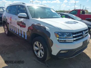 2018 Volkswagen Atlas SE with VIN 1V2CR2CA5JC520616, listed as a IAAI auction lot 42198409 with 98,133 mi miles and . Bid and sale history available at DreamBid. Image 1.