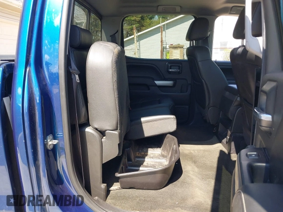 2015 Chevrolet Silverado 1500 LT with VIN 3GCPCRECXFG448201, listed as a IAAI auction lot 42038921 with 177,033 mi miles and . Bid and sale history available at DreamBid. Image 8.