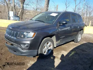 2017 Jeep Compass Sport with VIN 1C4NJCBB6HD132168, listed as a IAAI auction lot 41427644 with 97,000 mi miles and . Bid and sale history available at carsss.com. Image 17.
