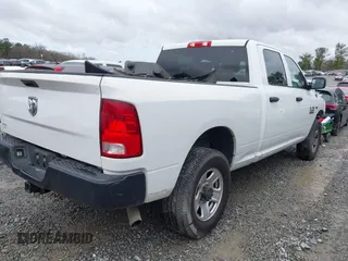 2018 Ram 2500 Tradesman with VIN 3C6UR4CJ5JG313018, listed as a IAAI auction lot 41757482 with 189,507 mi miles and . Bid and sale history available at DreamBid. Image 4.