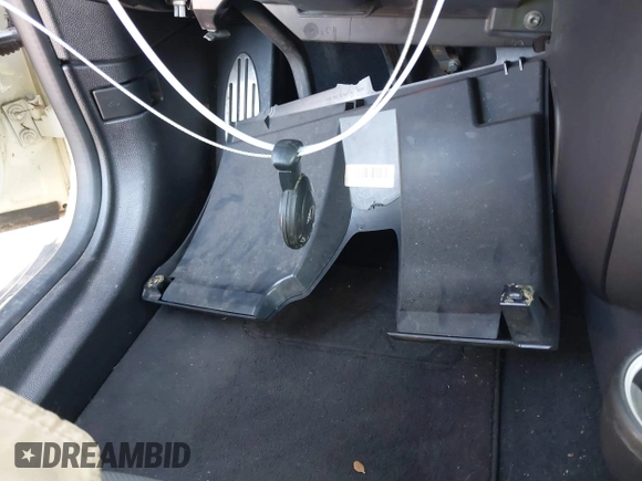 2007 MINI Hardtop S with VIN WMWMF73517TL83792, listed as a IAAI auction lot 42680017 with 135,631 mi miles and . Bid and sale history available at DreamBid. Image 11.
