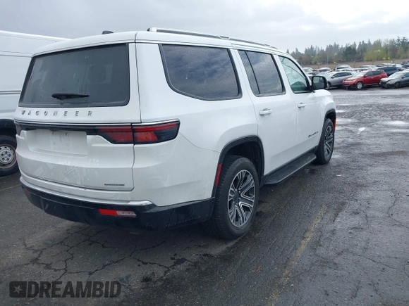 2024 Jeep Wagoneer Series II with VIN 1C4SJUBP6RS120202, listed as a IAAI auction lot 41916066 with 21,228 mi miles and . Bid and sale history available at DreamBid. Image 4.