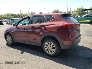 2020 Hyundai Tucson SE z VIN KM8J2CA44LU237651, wystawiony jako Copart lot #57597695 z przebiegiem 46 298 mil mil oraz Czysty tytuł • Clean title. Historia ofert i sprzedaży dostępna na DreamBid. Obrazek 2.