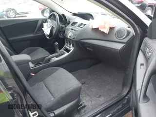 2011 Mazda 3 i Sport with VIN JM1BL1UFXB1442981, listed as a IAAI auction lot 41974300 with 112,601 mi miles. Bid and sale history available at carsss.com. Image 5.