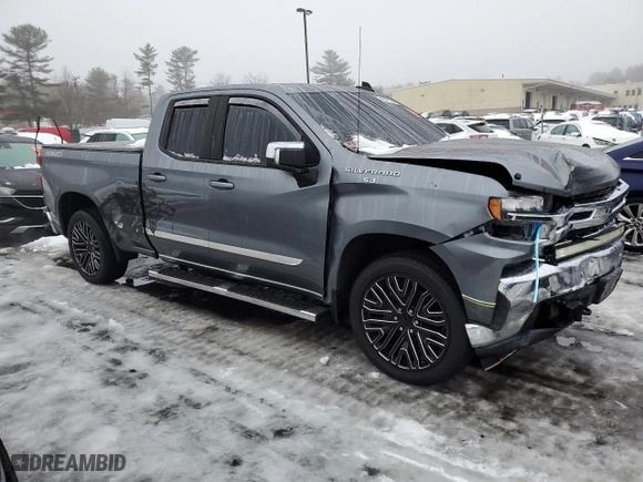 2019 Chevrolet Silverado 1500 LT with VIN 1GCRYDEDXKZ316281, listed as a Copart auction lot 45099525 with 71,355 mi miles and Salvage Title. Bid and sale history available at carsss.com. Image 4.