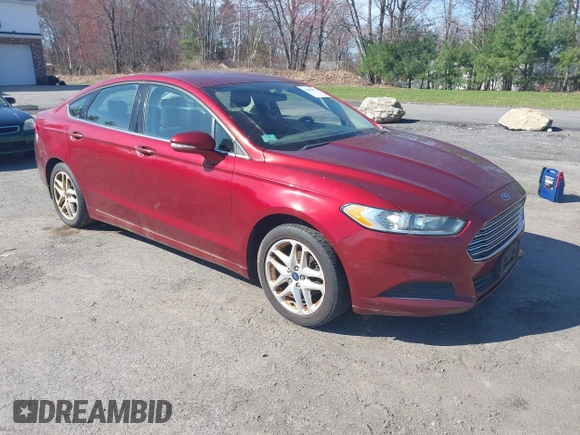 2014 Ford Fusion SE with VIN 3FA6P0H72ER277589, listed as a IAAI auction lot 42088477 with 152,820 mi miles. Bid and sale history available at carsss.com. Image 1.