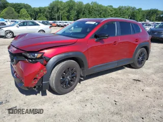 2024 Mazda CX-50 S Premium z VIN 7MMVABDM0RN177966, wystawiony jako Copart lot #58068755 z przebiegiem 24 237 mil mil oraz Szkoda całkowita • Salvage title. Historia ofert i sprzedaży dostępna na DreamBid. Obrazek 1.