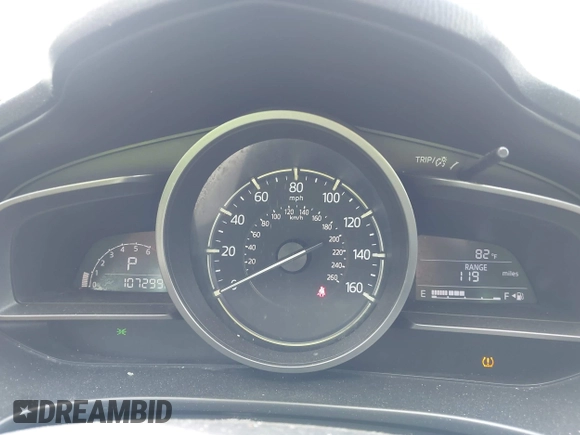 2018 Mazda 3 Touring z VIN 3MZBN1L35JM271525, wystawiony jako IAAI lot #42112552 z przebiegiem 107 299 mil mil oraz . Historia ofert i sprzedaży dostępna na DreamBid. Obrazek 7.
