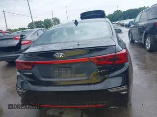 2021 Kia Forte GT-Line с VIN 3KPF34AD4ME290119, выставлен на аукционе IAAI как лот 42474225 с пробегом 69 484 миль миль и . История ставок и продаж доступна на DreamBid. Изображение 16.