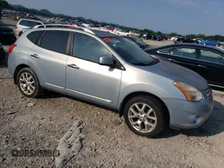 2011 Nissan Rogue SV z VIN JN8AS5MV1BW294370, wystawiony jako Copart lot #60527825 z przebiegiem 170 764 mil mil oraz Czysty tytuł • Clean title. Historia ofert i sprzedaży dostępna na DreamBid. Obrazek 4.