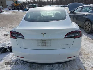 2022 Tesla Model 3 Long Range with VIN 5YJ3E1EB6NF114723, listed as a IAAI auction lot 41396258 with 2,179 mi miles and . Bid and sale history available at DreamBid. Image 15.