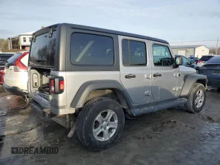 2018 Jeep Wrangler Unlimited Sport z VIN 1C4HJXDN0JW302837, wystawiony jako Copart lot #46253145 z przebiegiem 62 256 mil mil oraz Szkoda całkowita • Salvage title. Historia ofert i sprzedaży dostępna na DreamBid. Obrazek 3.