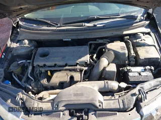 2013 Kia Forte LX with VIN KNAFT4A27D5738571, listed as a IAAI auction lot 41008444 with 190,511 mi miles. Bid and sale history available at carsss.com. Image 10.
