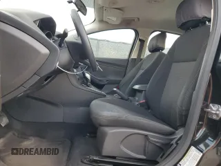 2015 Ford Focus SE with VIN 1FADP3K23FL325204, listed as a Copart auction lot 47652275 with 86,736 mi miles and Salvage Title. Bid and sale history available at carsss.com. Image 7.