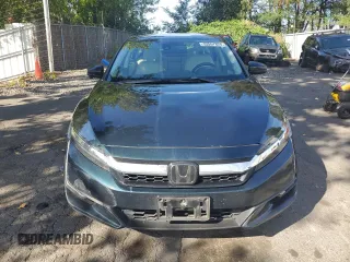 2018 Honda Clarity Plug-In Hybrid Touring with VIN JHMZC5F31JC017384, listed as a Copart auction lot 72557824 with 83,871 mi miles and Salvage Title. Bid and sale history available at carsss.com. Image 5.