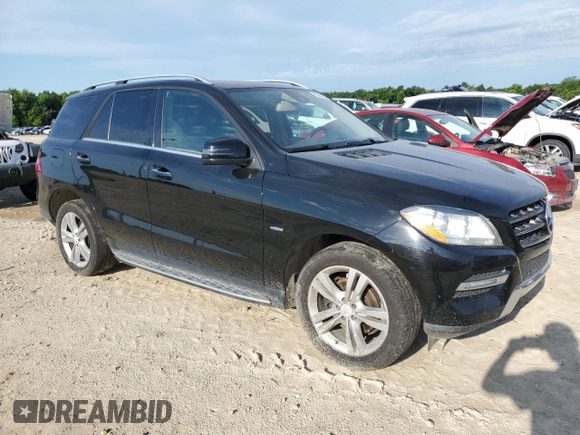2012 Mercedes-Benz M 350 с VIN 4JGDA5HB5CA027352, выставлен на аукционе Copart как лот 63943855 с пробегом 187 790 миль миль и Чистый • Clean title. История ставок и продаж доступна на DreamBid. Изображение 4.
