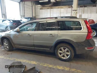 2012 Volvo XC70 3.2L with VIN YV4952BZ7C1130871, listed as a IAAI auction lot 41812602 with 182,494 mi miles and . Bid and sale history available at DreamBid. Image 14.
