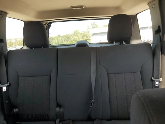 2011 Jeep Liberty Arctic z VIN 1C4PJMAKXCW175084, wystawiony jako Copart lot #65438105 z przebiegiem 143 608 mil mil oraz Czysty tytuł • Clean title. Historia ofert i sprzedaży dostępna na DreamBid. Obrazek 10.