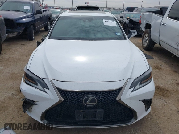 2019 Lexus ES 350 with VIN 58ABZ1B16KU001678, listed as a IAAI auction lot 41579443 with 146,789 mi miles and . Bid and sale history available at DreamBid. Image 12.